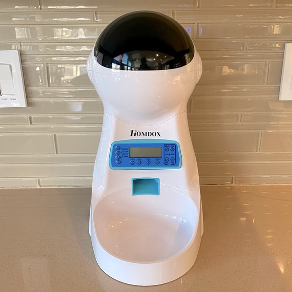 Other - Homdox Automatic Cat or Small Dog Feeder